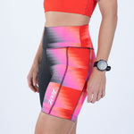 Zoot Sports RUN BOTTOMS Women's Ltd Run 6" Pulse High-Rise Short - Yo Yo Yo