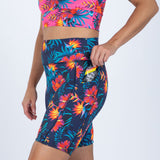 Zoot Sports RUN BOTTOMS Women's Ltd Run 8" Pulse High-Rise Short - Queen K