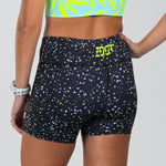 Zoot Sports RUN BOTTOMS Women's Ltd Run Pulse Short - Electric