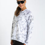 Zoot Sports RUN LONG SLEEVE TEES Women's Ltd Run Sun Stop Hoodie - Snow Camo