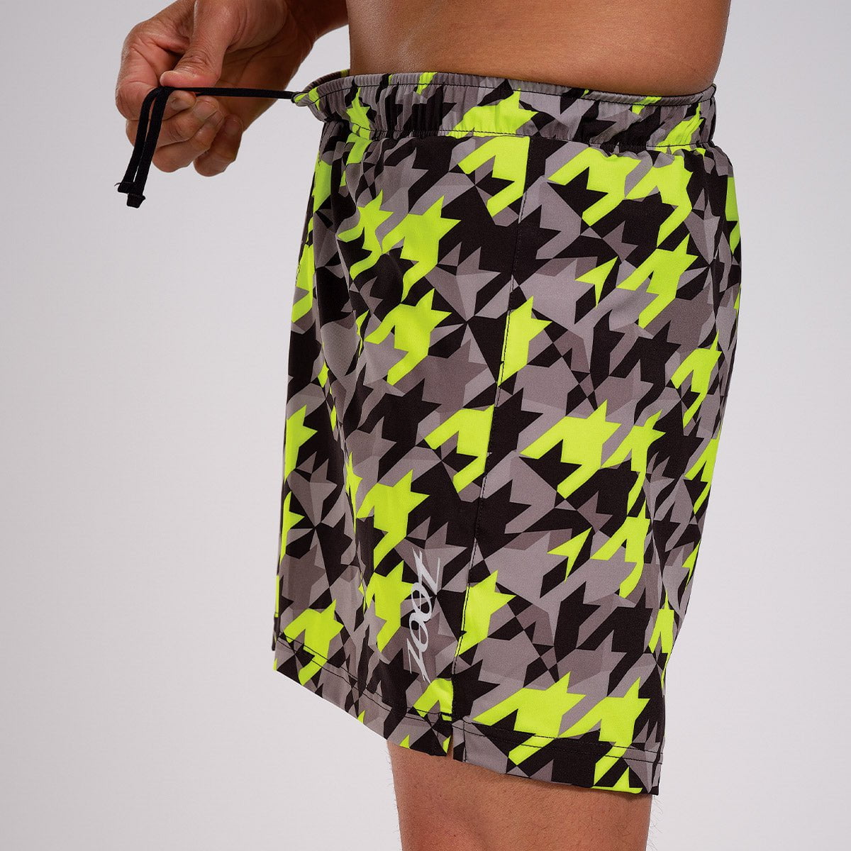 Zoot Sports RUN BOTTOMS MENS LTD RUN 7 Inch Short - NIUHI