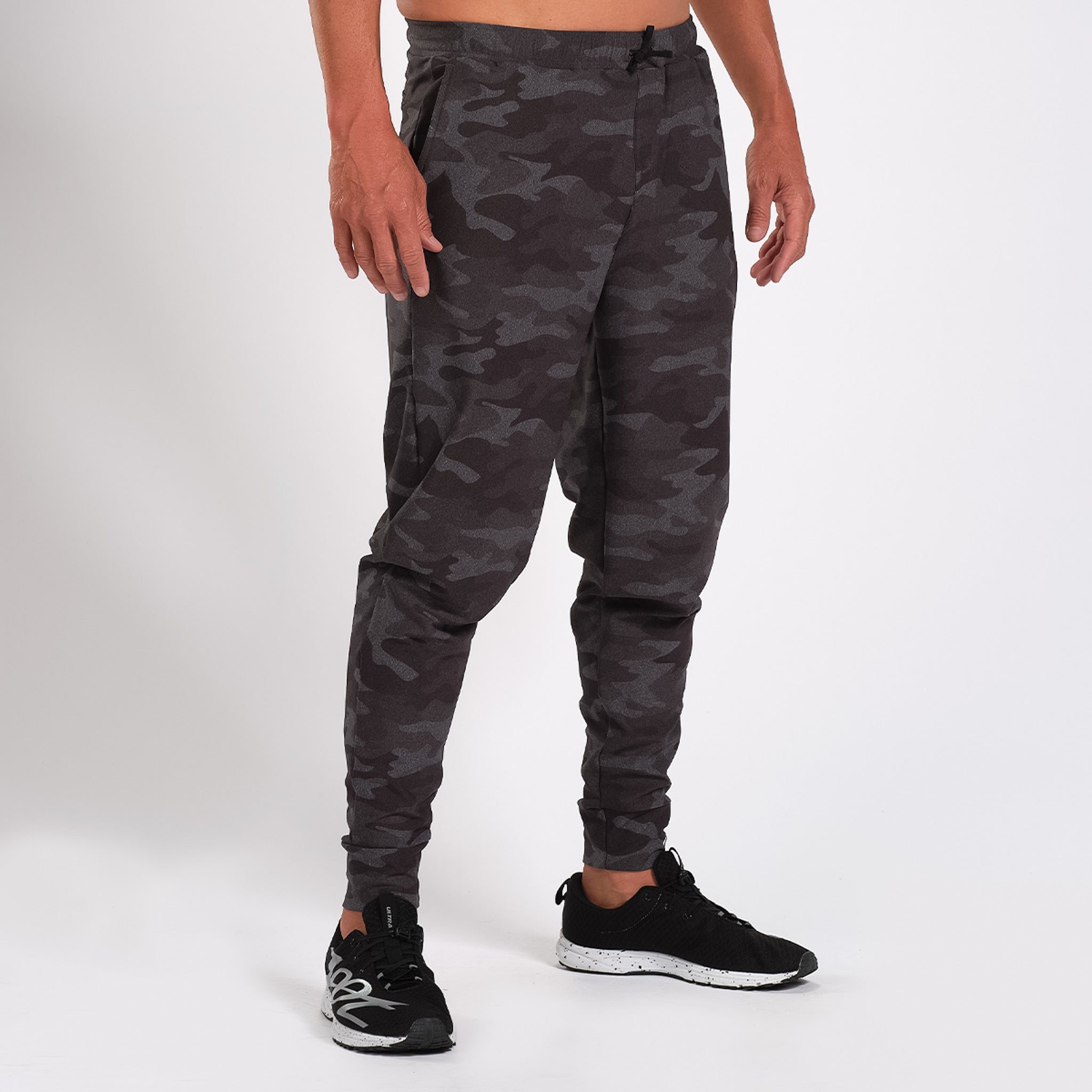 Zoot Sports Run Bottoms Mens LTD Run Heather Grey Jogger Camo