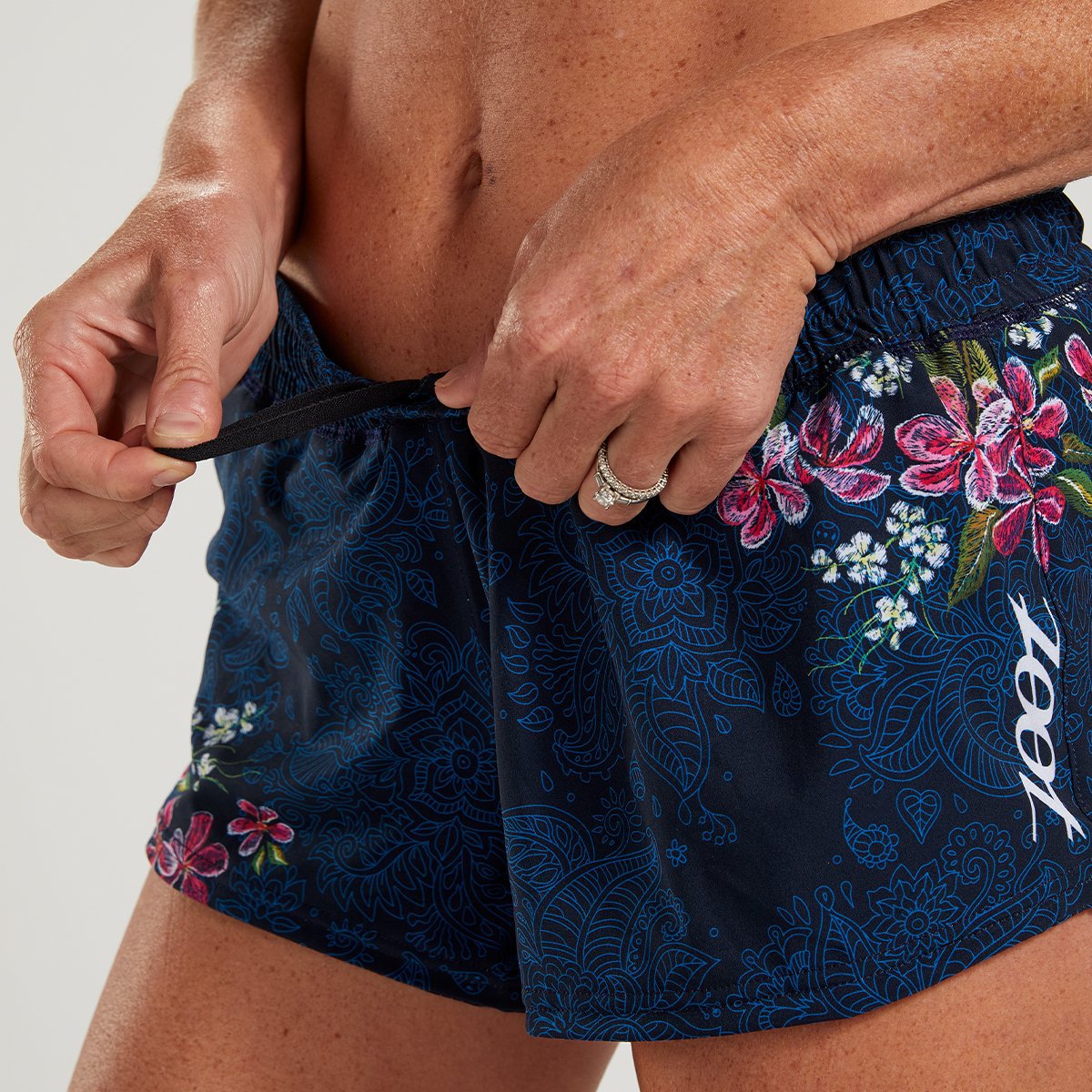 Zoot Sports RUN BOTTOMS WOMENS LTD RUN 3" CLASSIC SHORT - BLUE ROAR