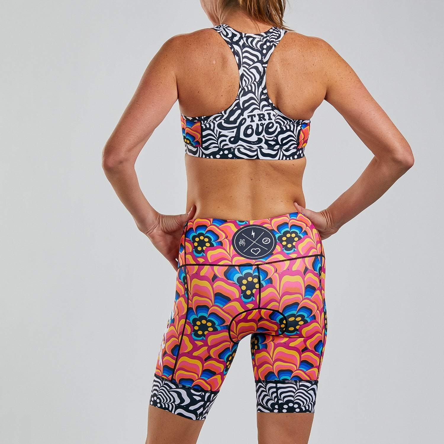 Zoot Sports TRI APPAREL WOMENS LTD TRI 8 " SHORT - TRI LOVE